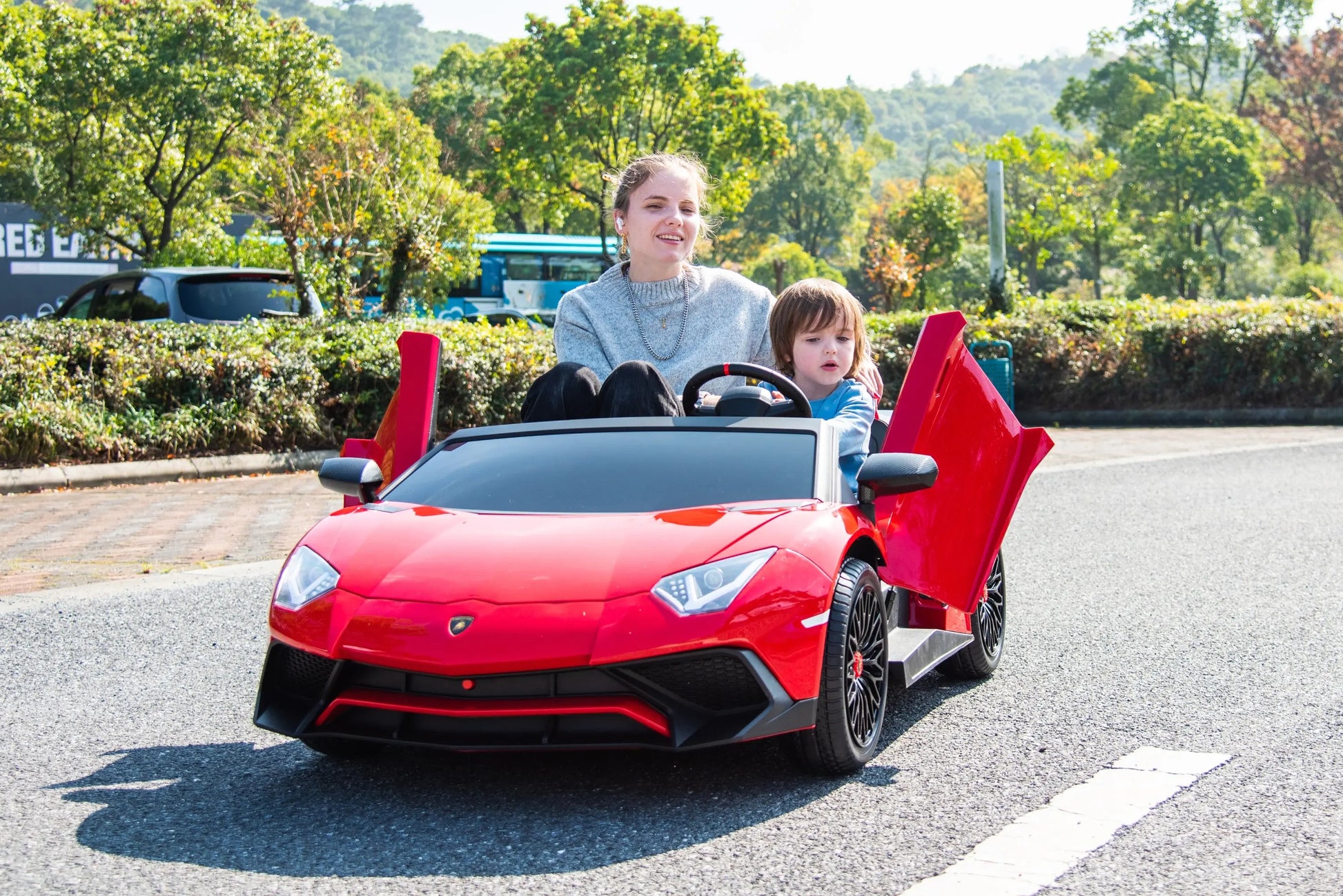 24V Lamborghini Aventador 2 Seater Ride On Car for Kids: Advanced Brushless Motor & Differential for High-Octane Fun   Freddo Toys Canada